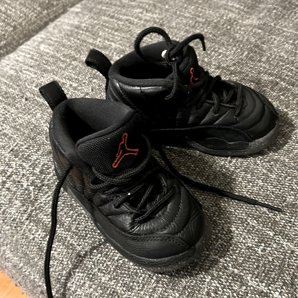 Jordan 12 retro toddler size 7c